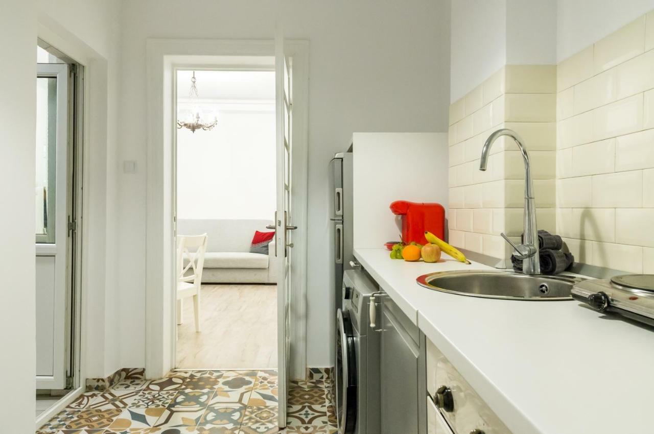 White Nights Of Old Town Bucharest Apartamento Exterior foto