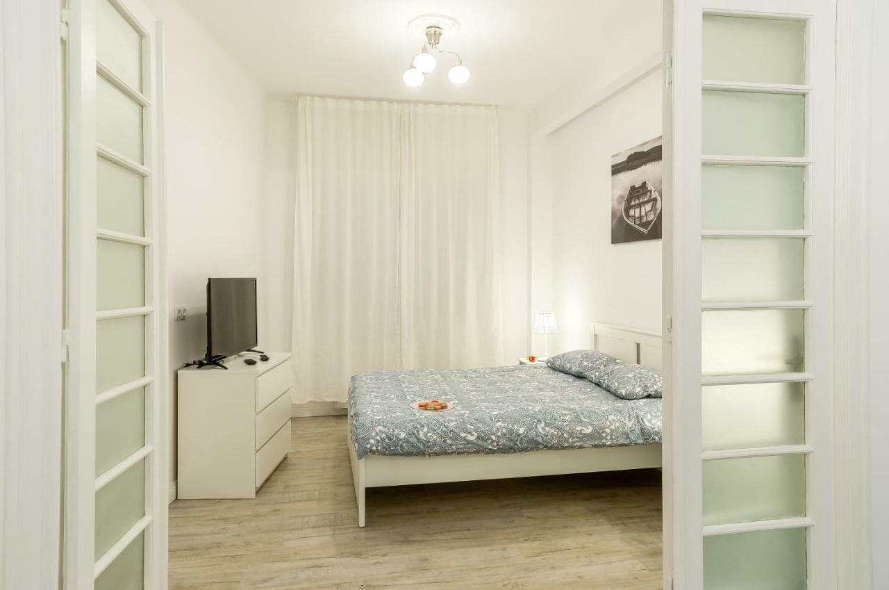 White Nights Of Old Town Bucharest Apartamento Exterior foto